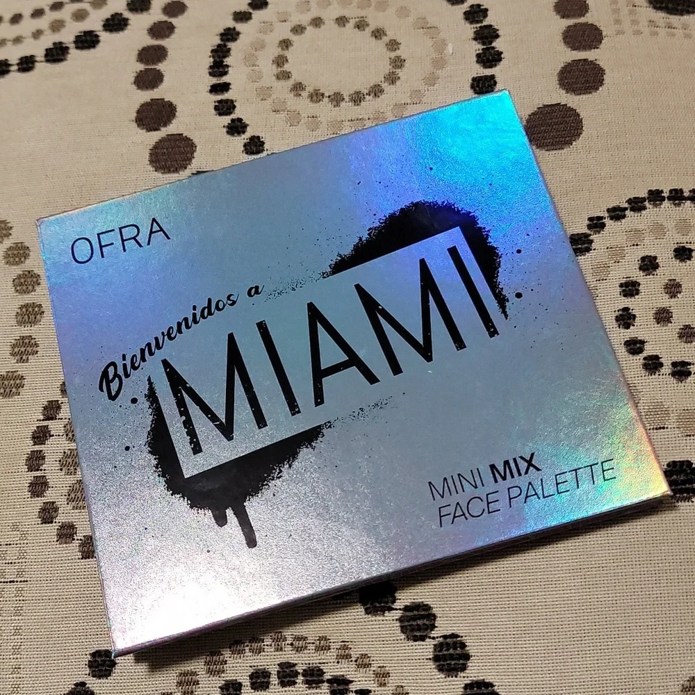 Ofra Bienvenidos A Miami Mini Mix Face Palette